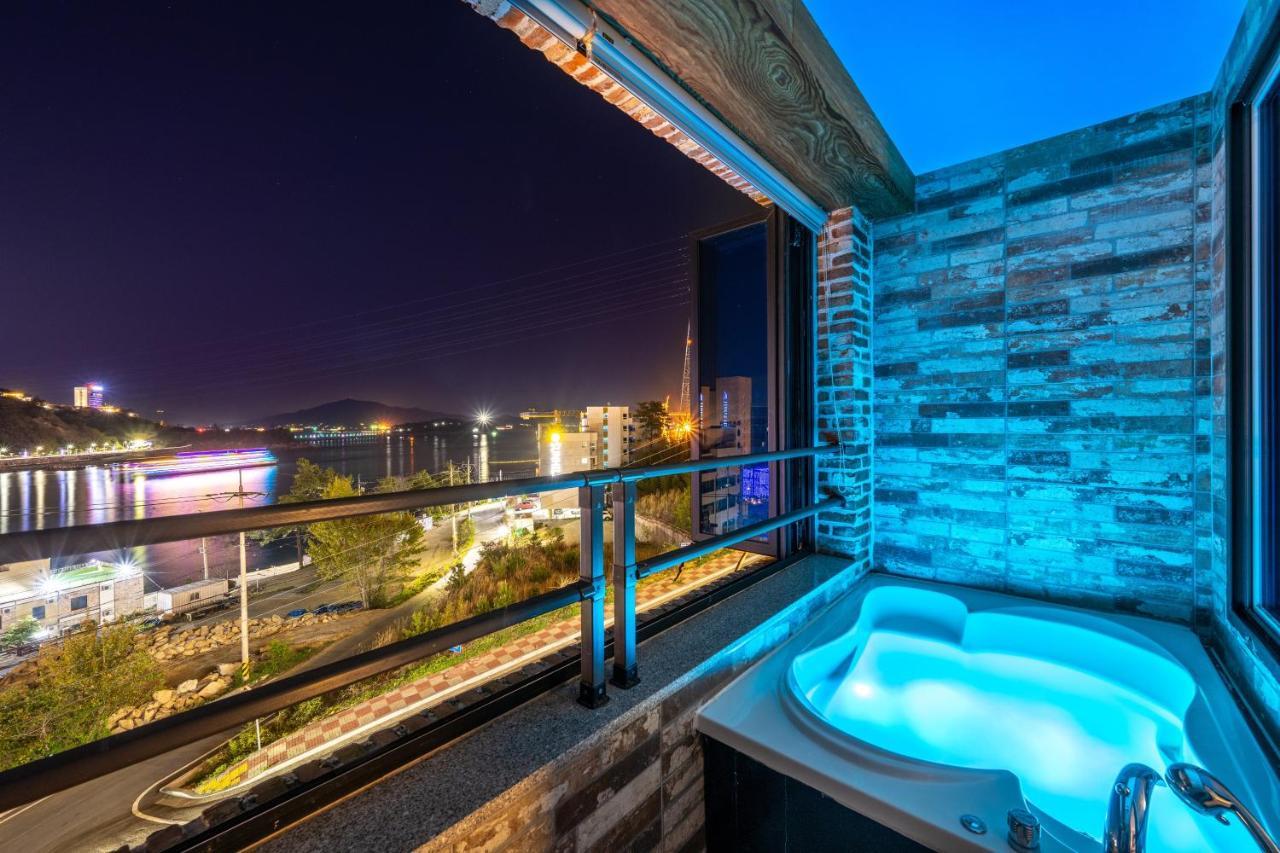 Yeosu View Foret Pension Exterior photo