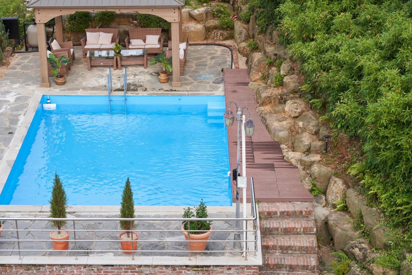 Yeosu View Foret Pension Exterior photo